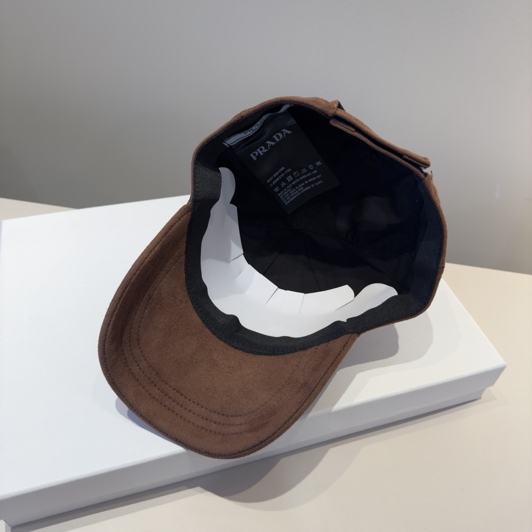 【PRADA公式旗艦店】プラダ キャップ/帽子-BRAND OFF