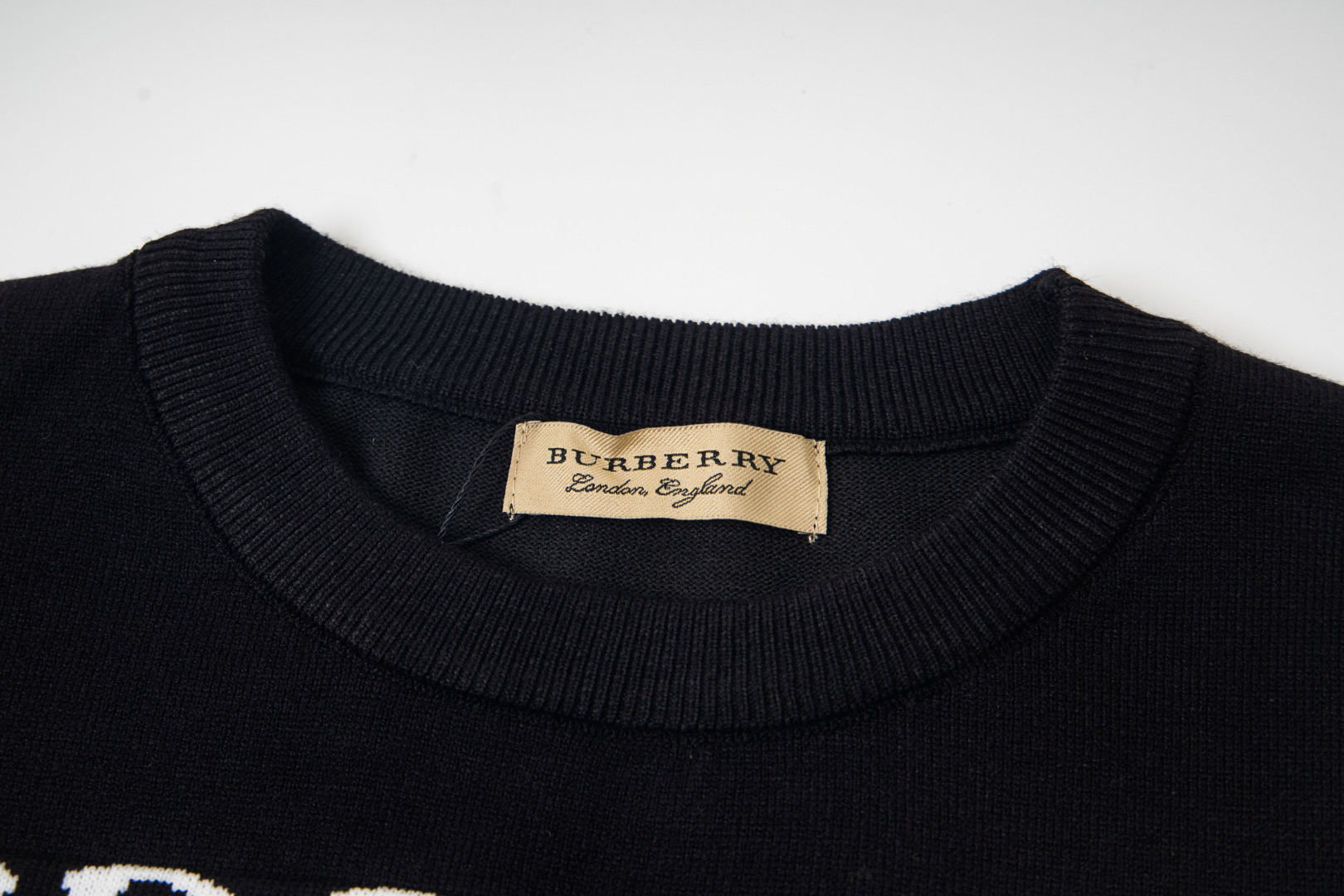 【BURBERRY旗艦店】バーバリー セーター 男女兼用 ご好評に付き再入荷！-BRAND OFF