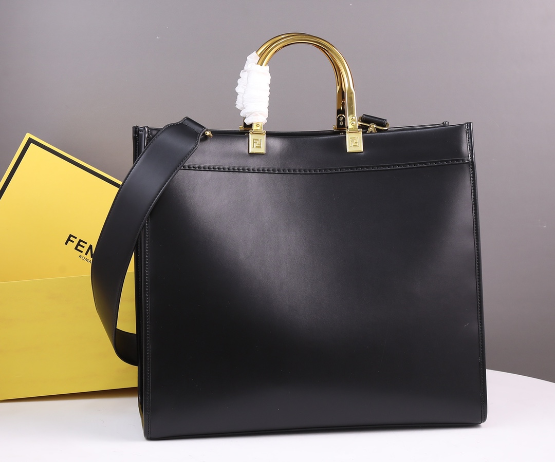 FENDI（フェンディ） ハンドバッグ41X29.5X16CM-BRAND OFF