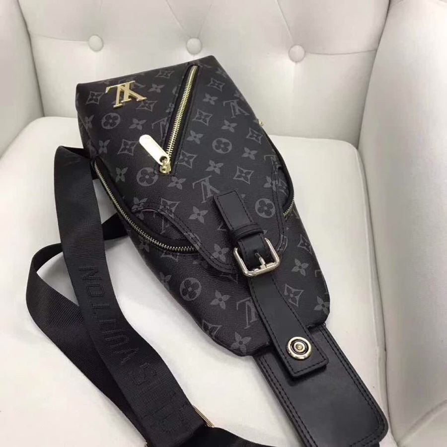 【LOUIS VUITTON 公式 旗艦店】 ルイヴィトン 胸ポケット当日出荷 好評に付き再入荷！33*18*8CM-BRAND OFF