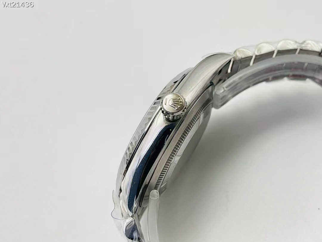 Rolex Datejust 41 ROLEX DATEJUST 126334-0002-BRAND OFF