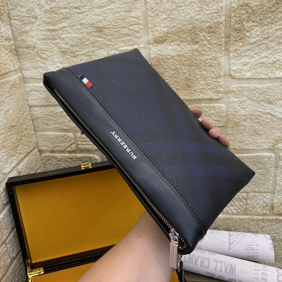 BURBERRY（バーバリー）クラッチバッグ 28X18X3CM-BRAND OFF