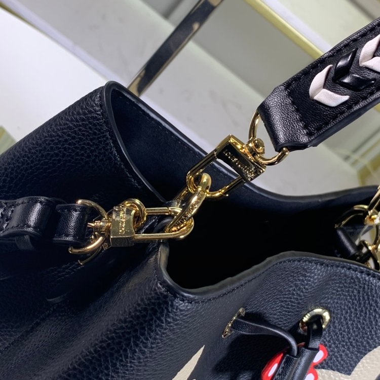 Louis Vuitton （ルイヴィトン） ショルダーバッグ 26x26x17.5 cm-BRAND OFF