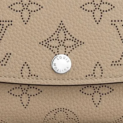 【Louis Vuitton】【3色長財布】Louis Vuitton ルイヴィトン ポルトフォイユイリス-BRAND OFF