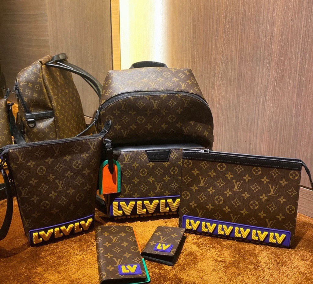 LOUIS VUITTON（ルイヴィトン）クラッチバッグ 26*20*5cm-BRAND OFF