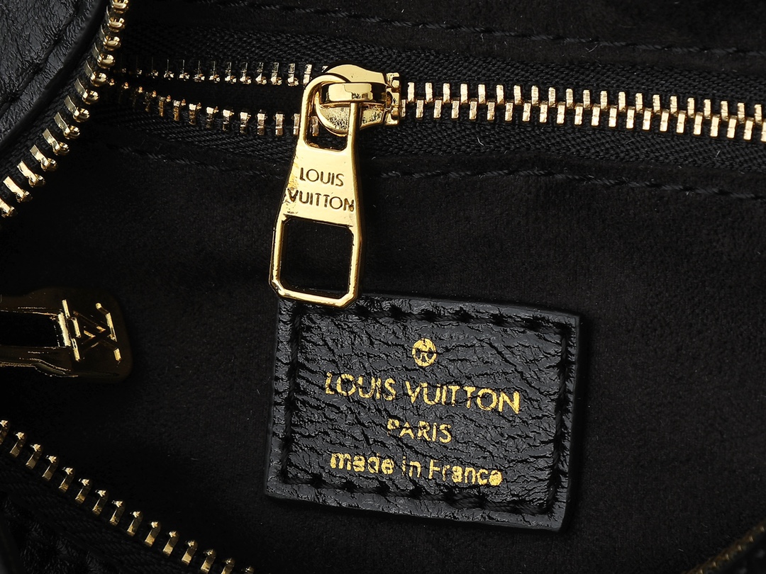 LOUIS VUITTON ルイヴィトン 大人気 ショルダーバッグ M13668 M13667-BRAND OFF