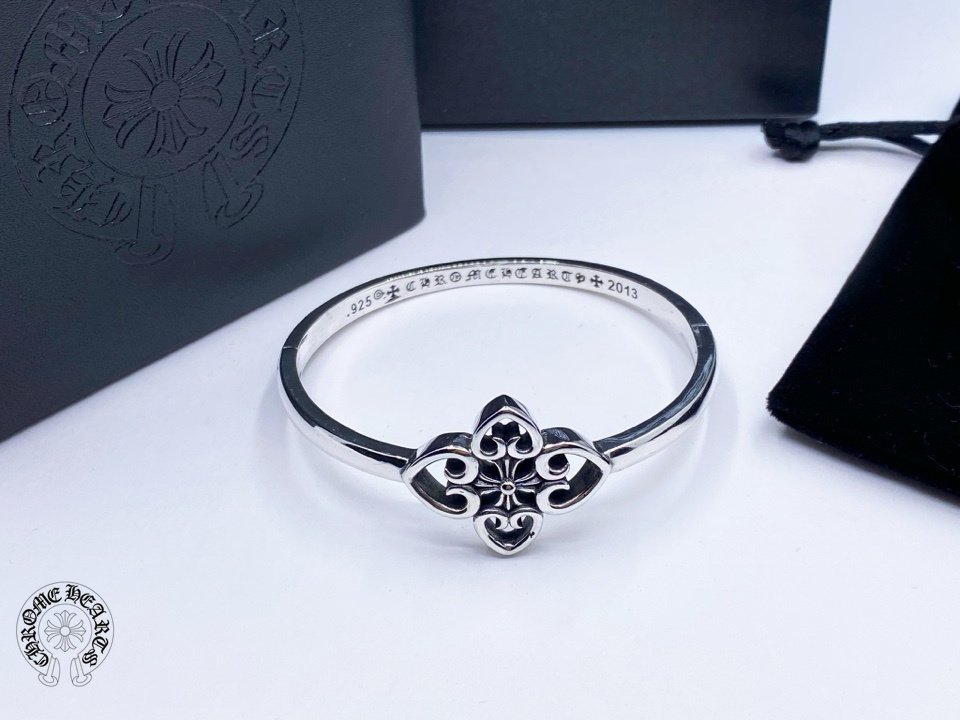 【2026】【Chrome Hearts】  男性と女性のためのクロエハートファッションパーソナリティリング-BRAND OFF