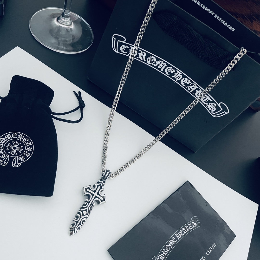 【CHROME HEARTS】クロムハーツ、新しいネックレス万能シンプルファッションオーナメント-BRAND OFF