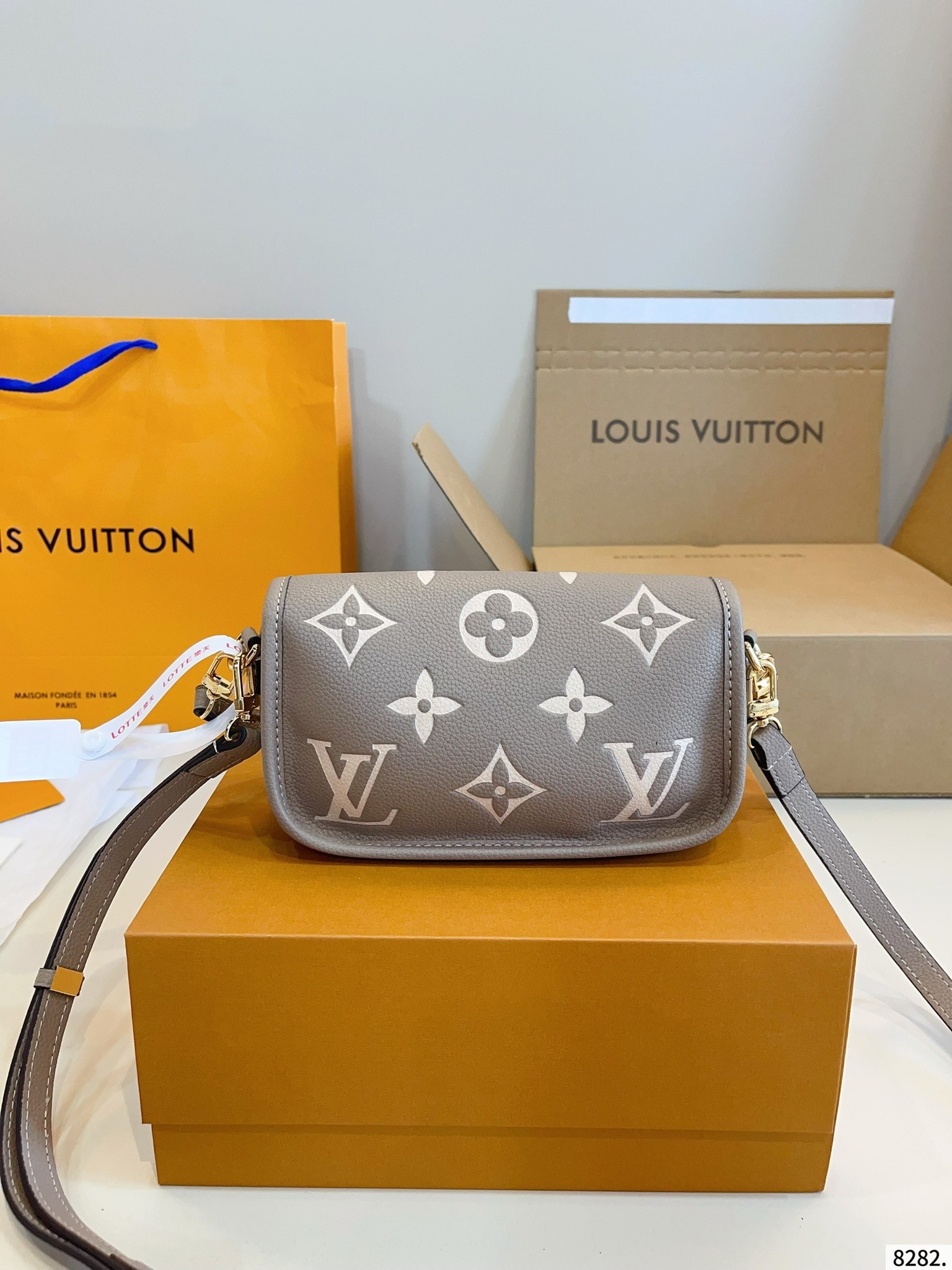 LOUIS VUITTON ルイヴィトン  SPEEDY 20 ショルダーバッグ-BRAND OFF