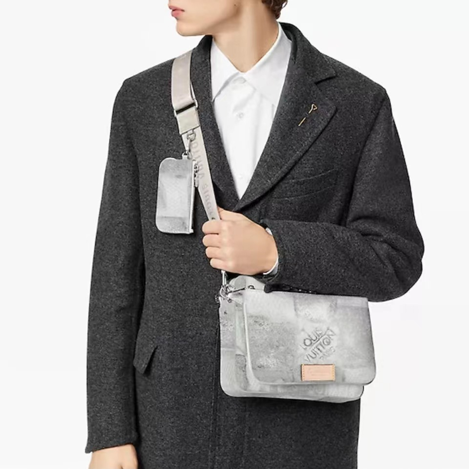 LOUIS VUITTON（ルイヴィトン）Trio メッセンジャーバッグ-BRAND OFF