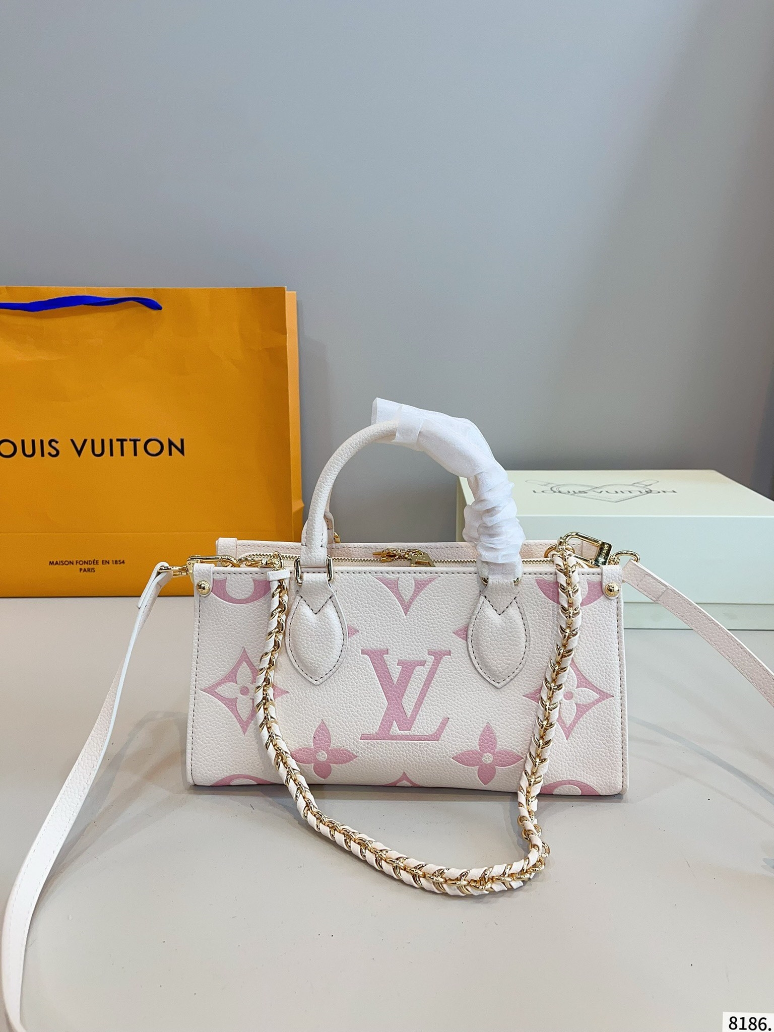 LOUIS VUITTON ルイヴィトン ★大人気 ONTHEGO ショルダーバッグ-BRAND OFF