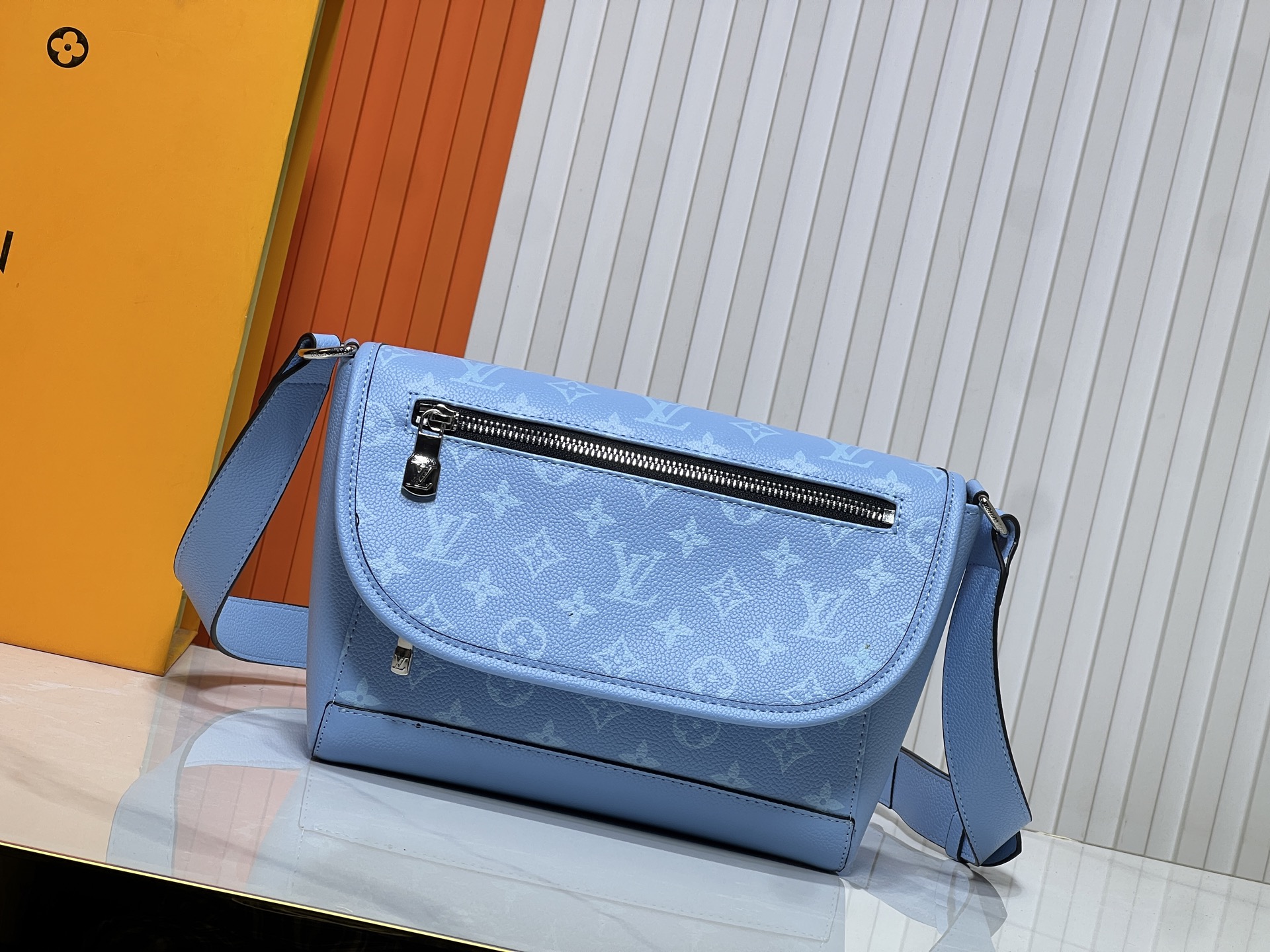 LOUIS VUITTON ルイヴィトン PULSE ショルダーバッグ M14116-BRAND OFF