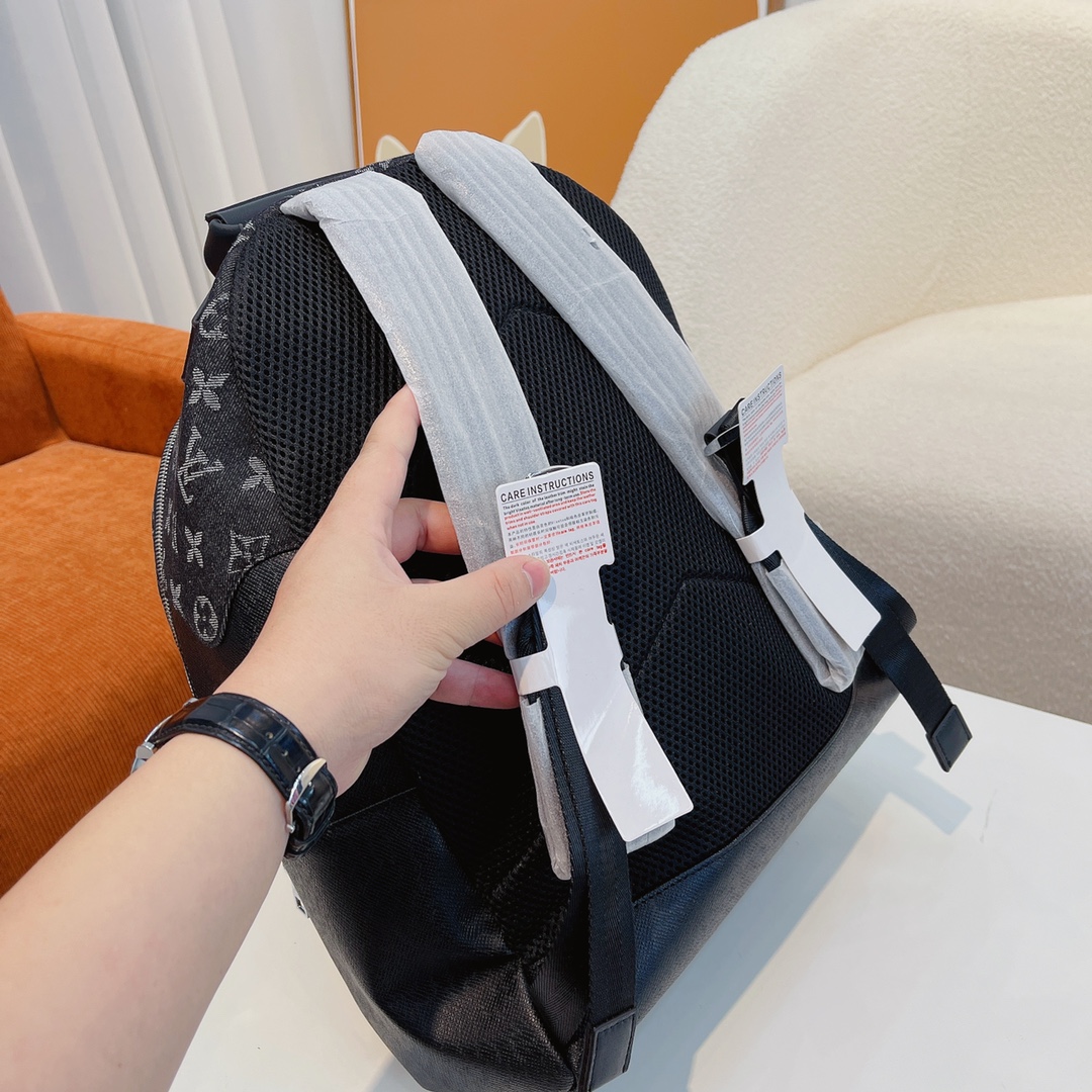 LOUIS VUITTON（ルイヴィトン）バックパック 31*15*40CM-BRAND OFF