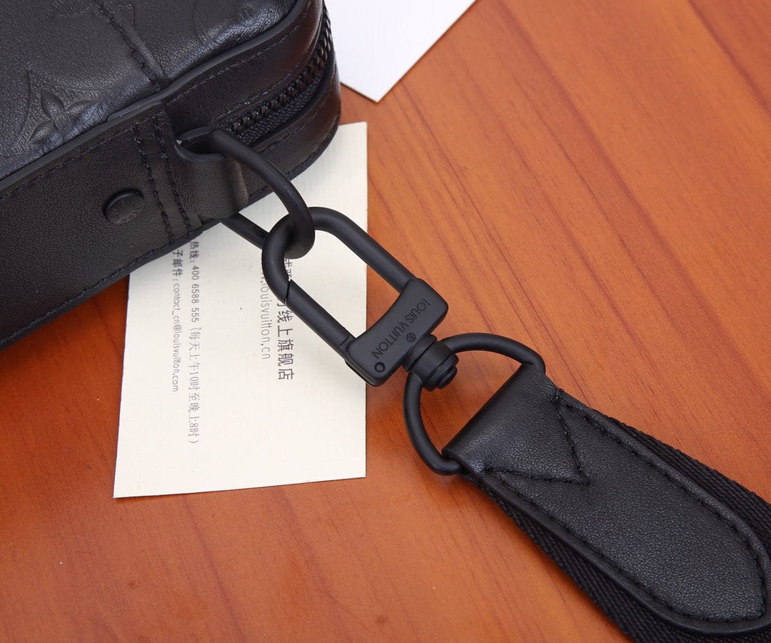 LOUIS VUITTON デュオ・メッセンジャー M69827-BRAND OFF