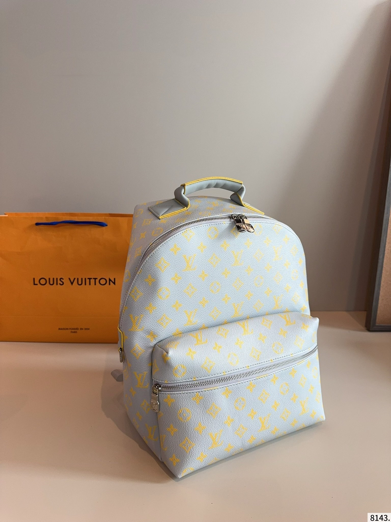 大人気定番商品★LOUIS VUITTON ルイヴィトン バックパック-BRAND OFF