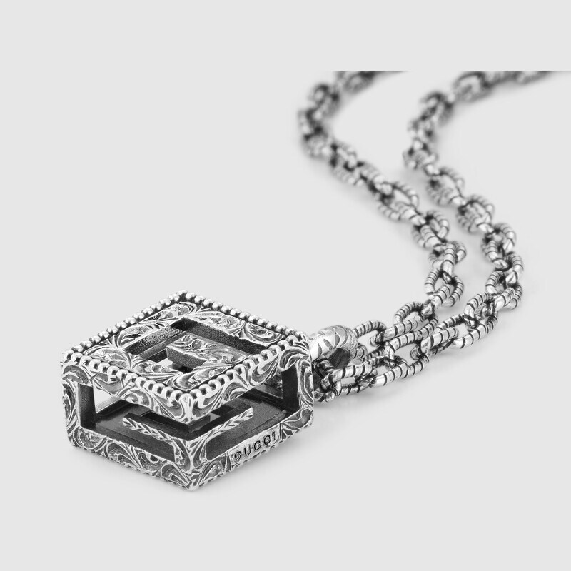 GUCCI スクエアGシルバーネックレス-BRAND OFF