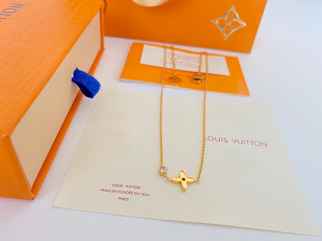 LOUIS VUITTON（ルイヴィトン） 四つ葉のクローバーネックレス-BRAND OFF