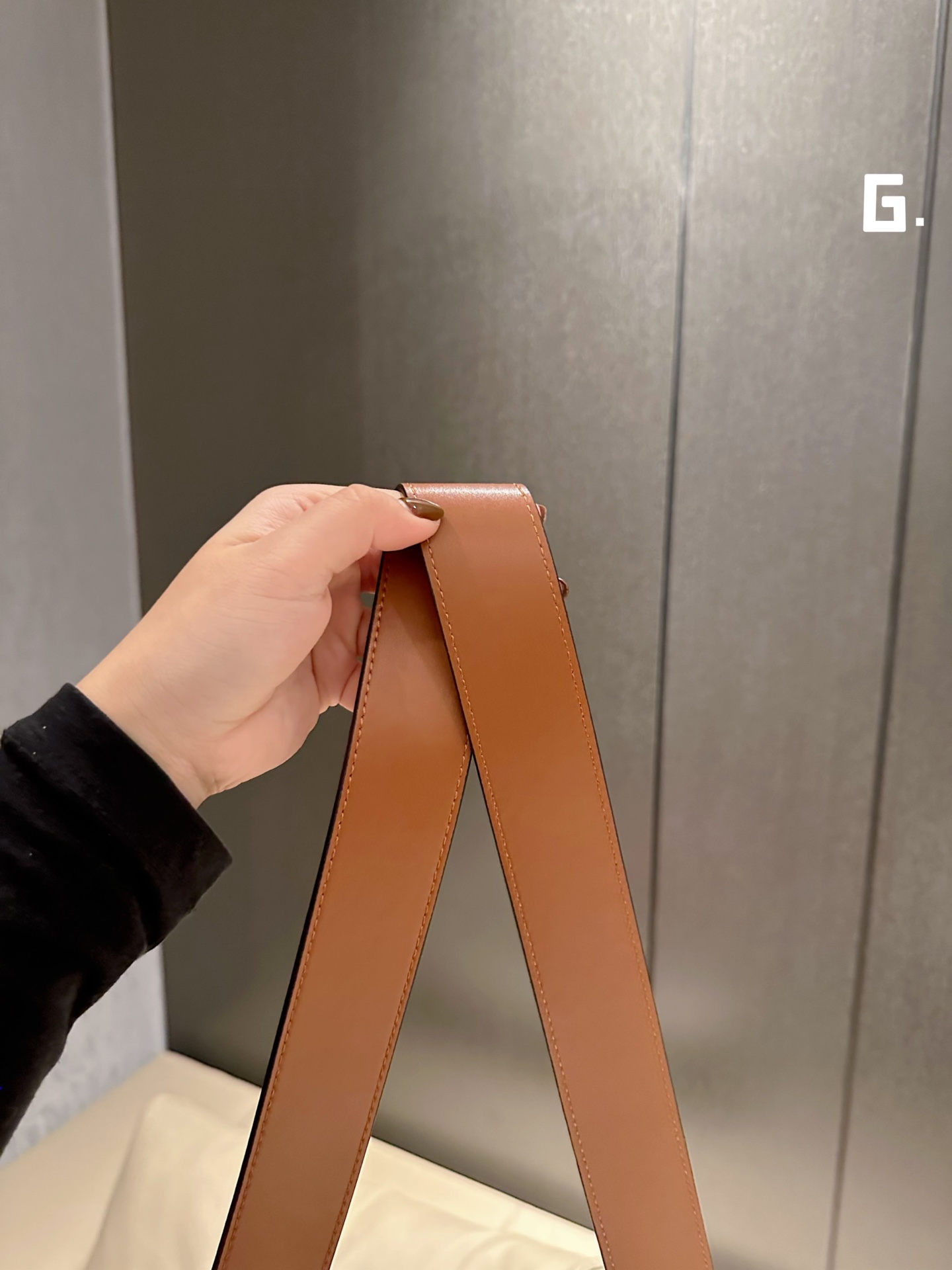 【FENDI公式 旗艦店】 フェンディ ハンドバッグ 当日出荷 好評に付き再入荷！50*31*16CM-BRAND OFF