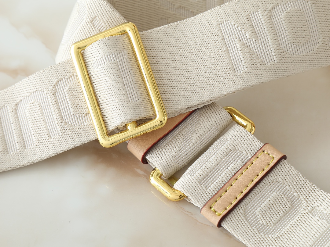 LOUIS VUITTON ルイヴィトン Coussin ショルダーバッグ M57790-BRAND OFF