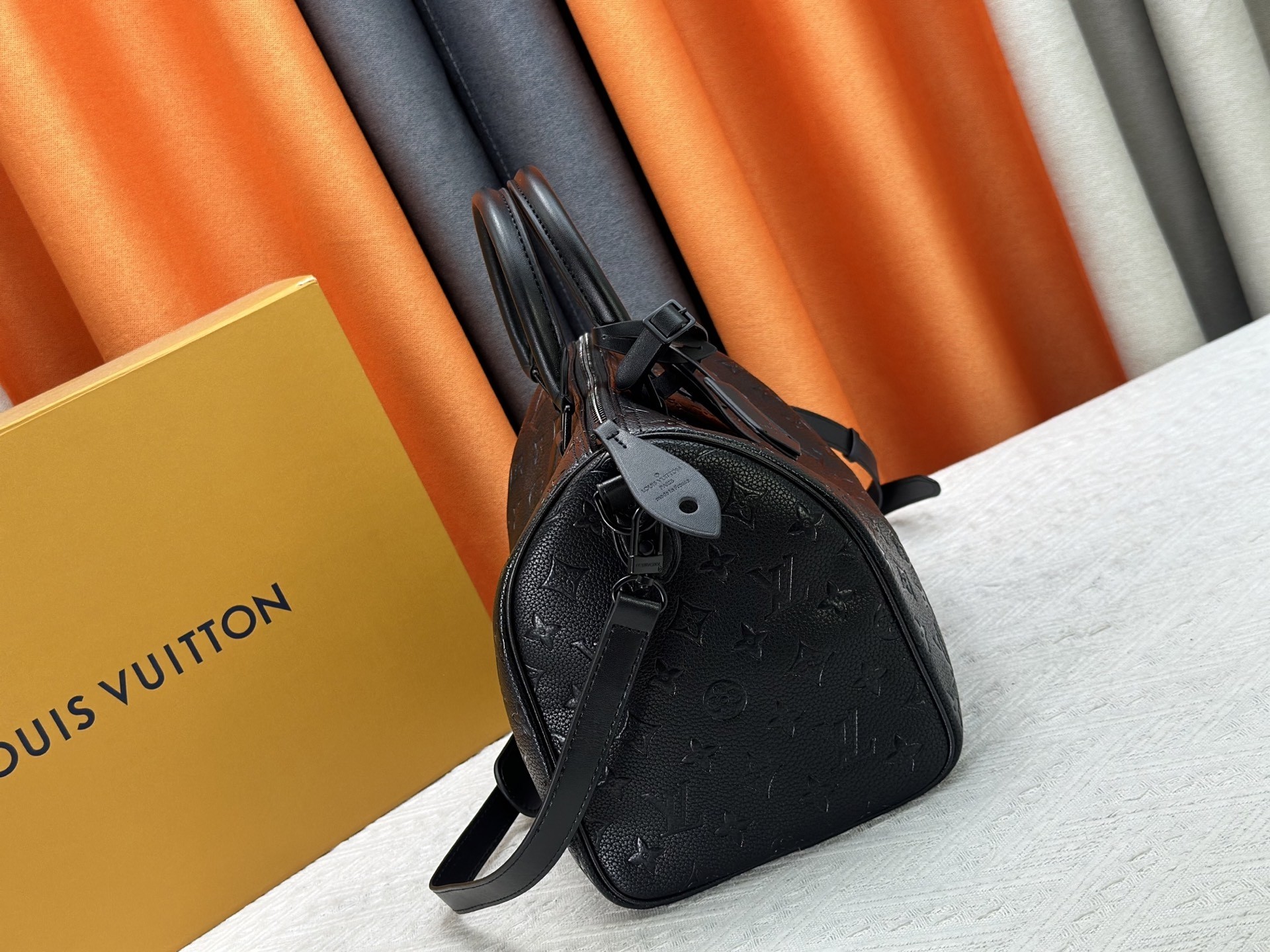 LOUIS VUITTON ルイヴィトン Speedy  Bandoulière 30 ショルダーバッグ-BRAND OFF
