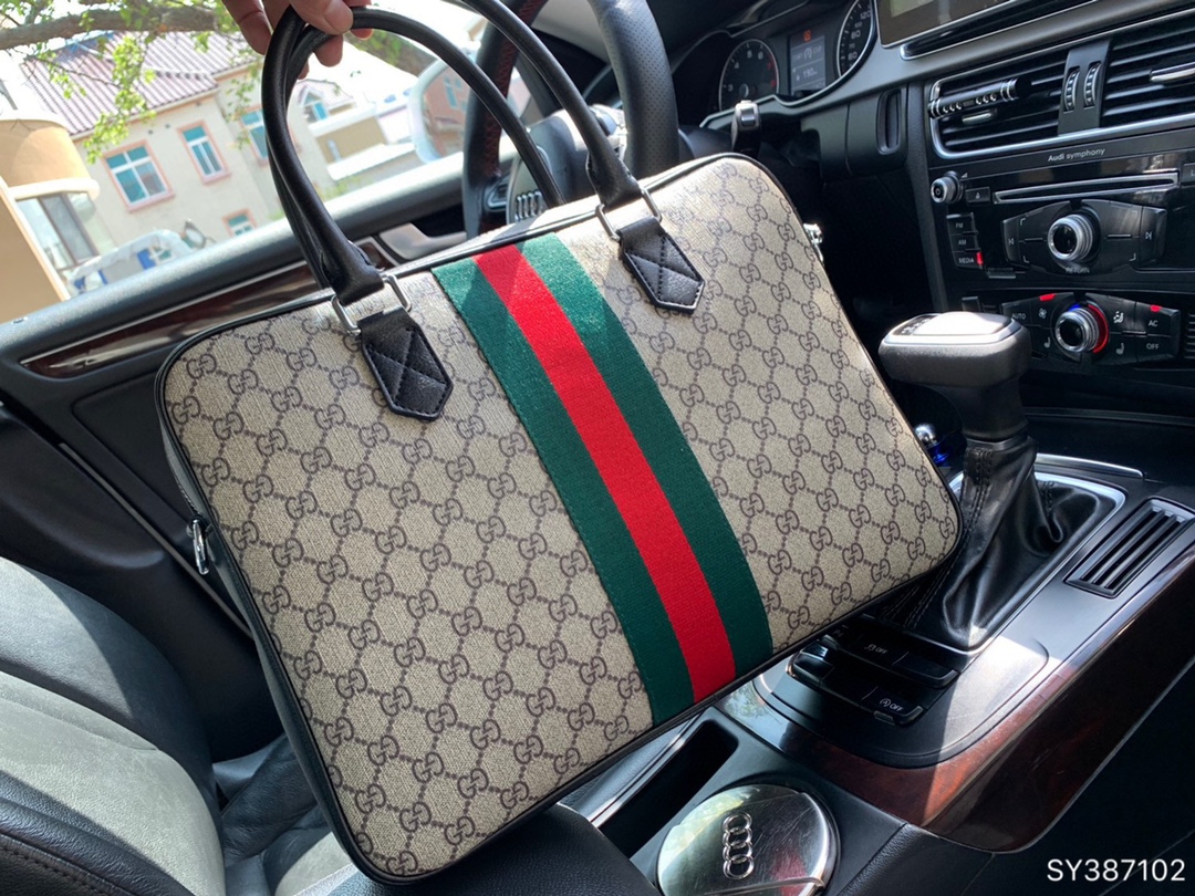 GUCCI 〔グッチ 〕ハンドバッグ-BRAND OFF