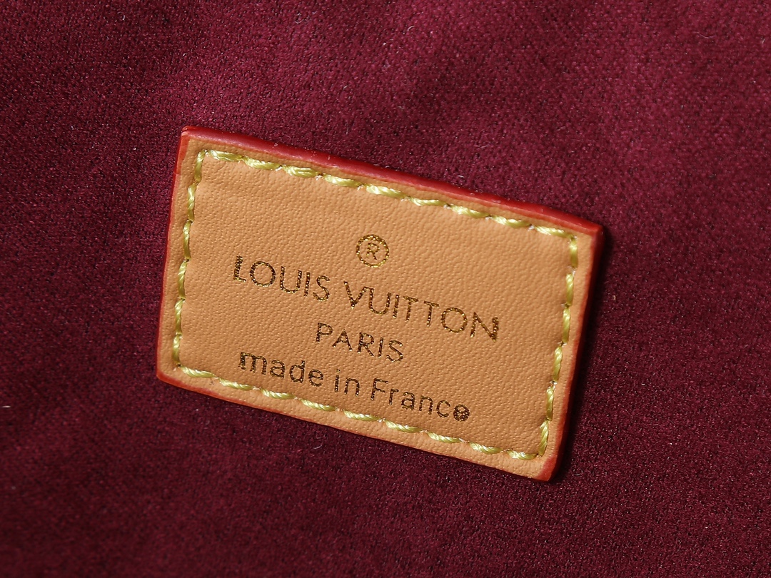 LOUIS VUITTON（ルイヴィトン）Hide Away クロスボディバッグ M14473-BRAND OFF