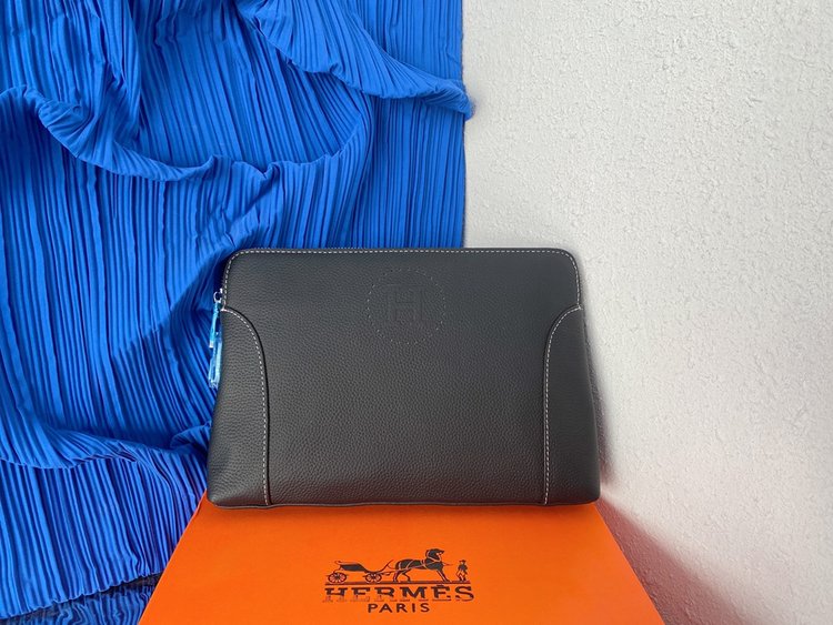 Hermes(エルメス) クラッチバッグ 28 x 17 cm-BRAND OFF