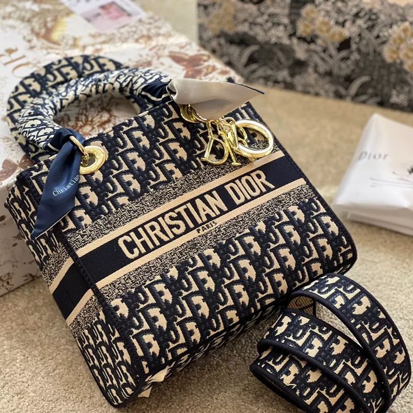 Diorディオールダイアモンドバッグ 21秋冬新作高級立体刺繍-BRAND OFF