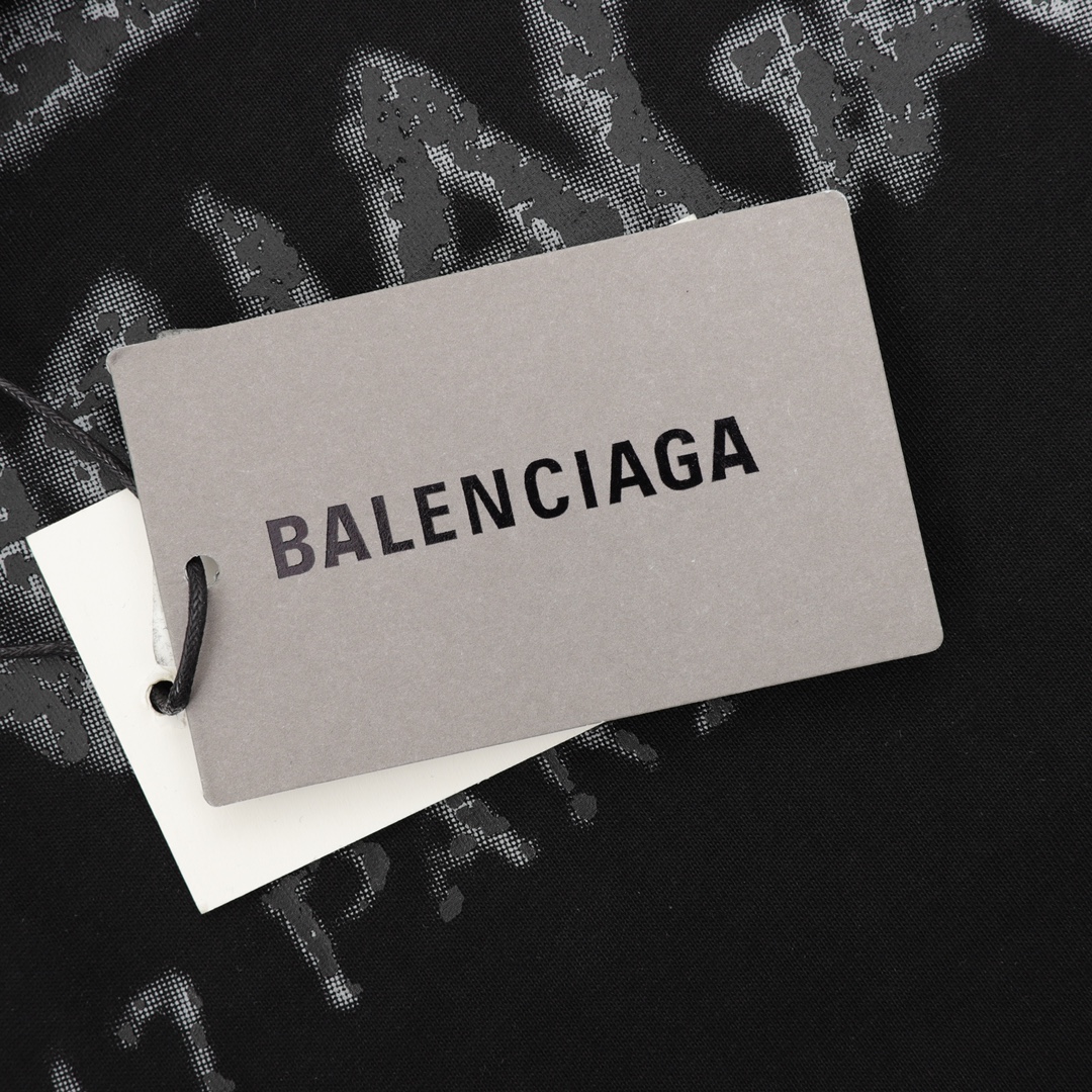 【2026】【BALENCIAGA  公式旗艦店】バレンシアガ  Tシャツ ご好評に付き再入荷！-BRAND OFF
