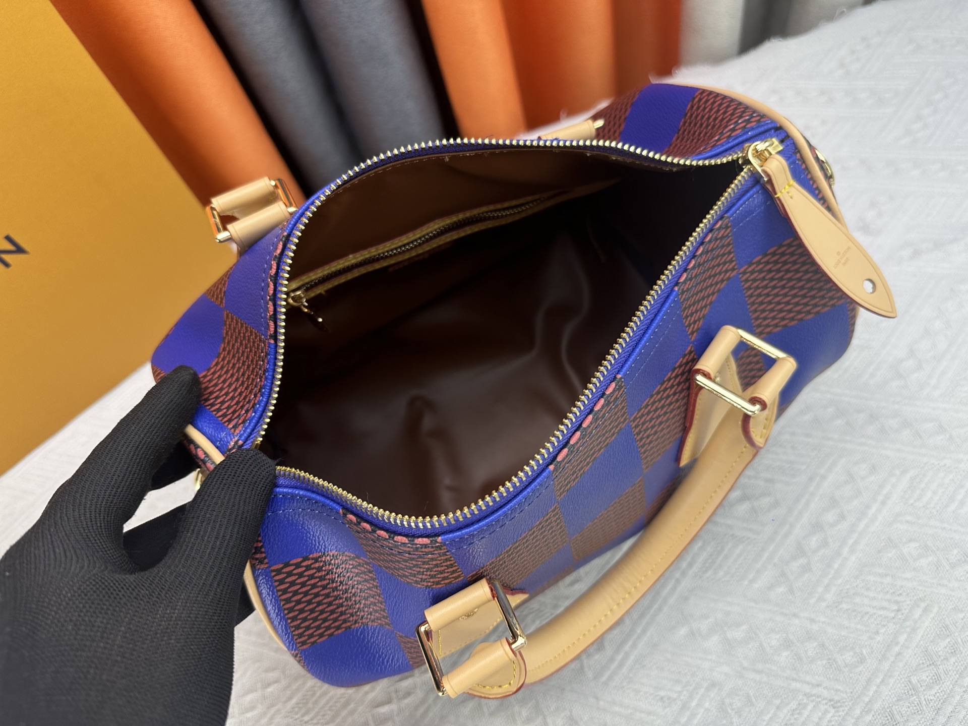LOUIS VUITTON ルイヴィトン SEEDY SOFT 30 クロスボディバッグ-BRAND OFF