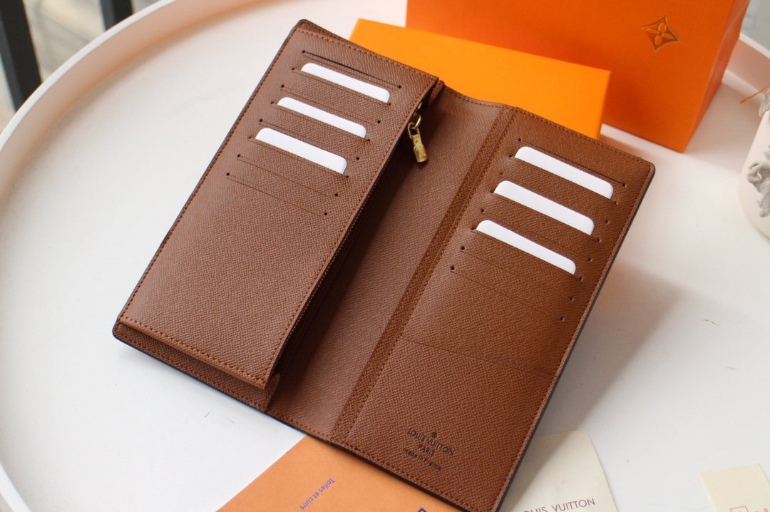 Louis Vuitton (ルイ・ヴィトン) 財布 11x8.5x2 cm-BRAND OFF