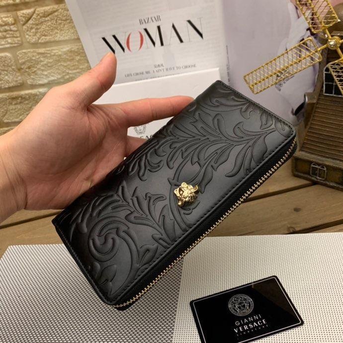 VERSACE（ヴェルサーチ） 財布 19x10x2.5cm-BRAND OFF