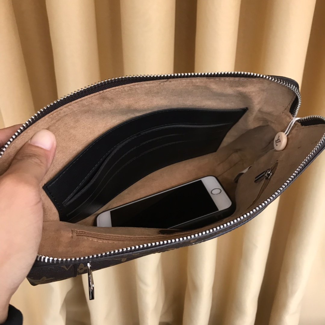 LOUIS VUITTON（ルイヴィトン）クラッチバッグ 28x19x3cm-BRAND OFF