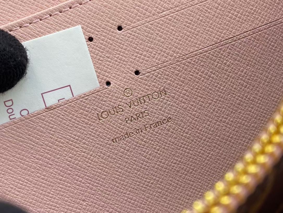 LOUIS VUITTON（ルイヴィトン）Vivian 財布 M60017-BRAND OFF