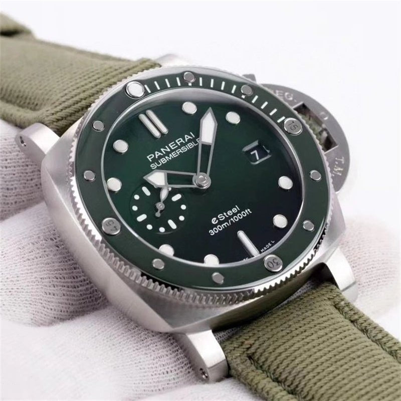 パネライ サブマーシブル クアランタクアトロ ESteel Verde Smerado ブティック限定1200本 PAM01287-BRAND OFF