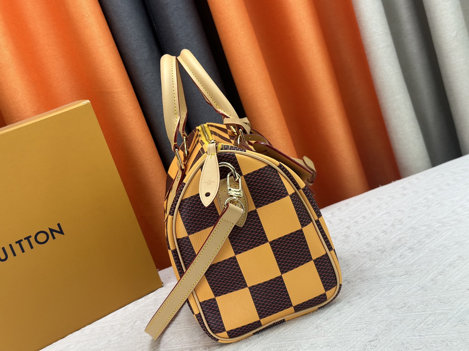 LOUIS VUITTON ルイヴィトン SEEDY SOFT 30 クロスボディバッグ-BRAND OFF