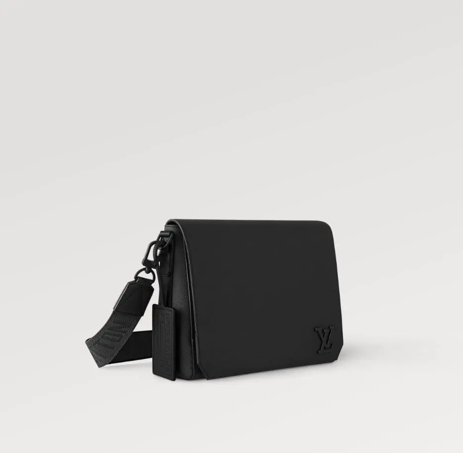 【シンプルが究極♪】Louis Vuitton テイクオフ・メッセンジャー M57080-BRAND OFF