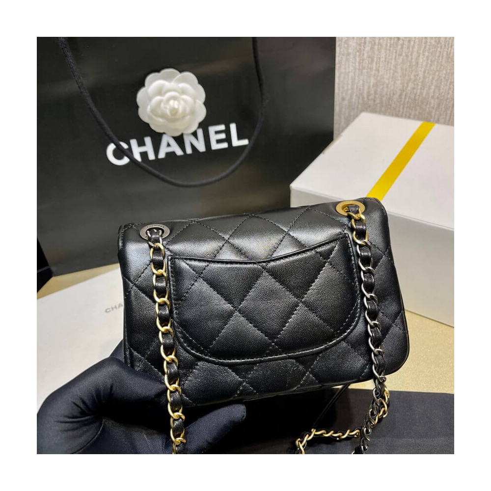 【入手困難】25ans雑誌掲載！中条あやみ愛用Chanel Pearls Charms Mini Flap Bag AS2978-BRAND OFF