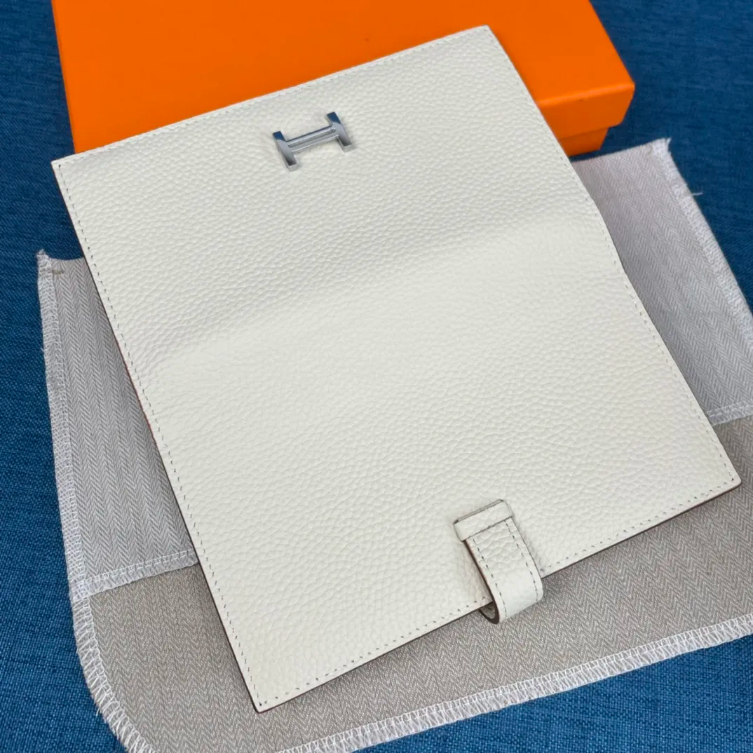 HERMÈS 財布 9カラー 9X17.5CM-BRAND OFF