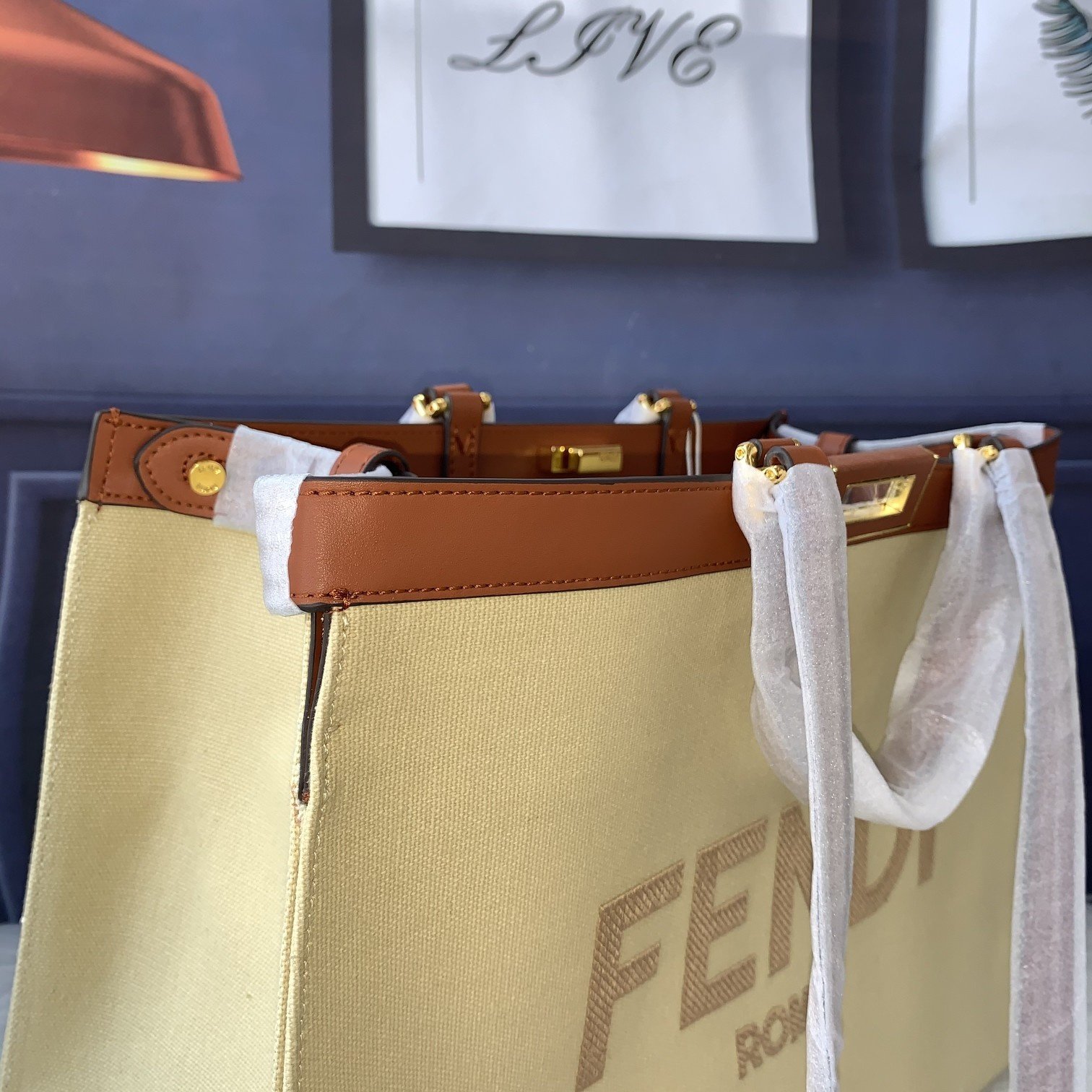 FENDI（フェンディ） ハンドバッグ41X29.5X16CM-BRAND OFF