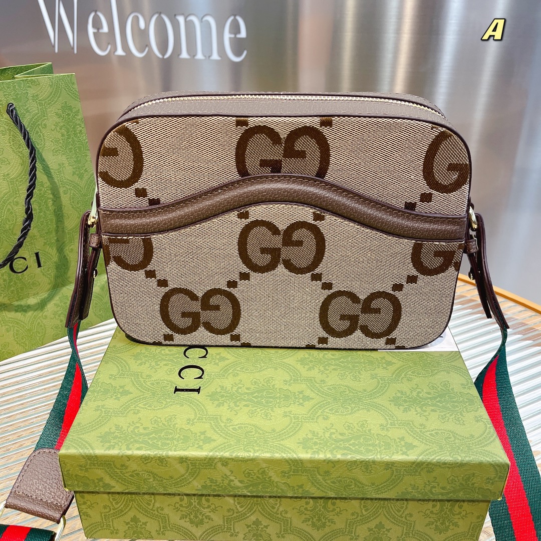 GUCCI(グッチ) メッセンジャーバッグ 24*5*17cm-BRAND OFF
