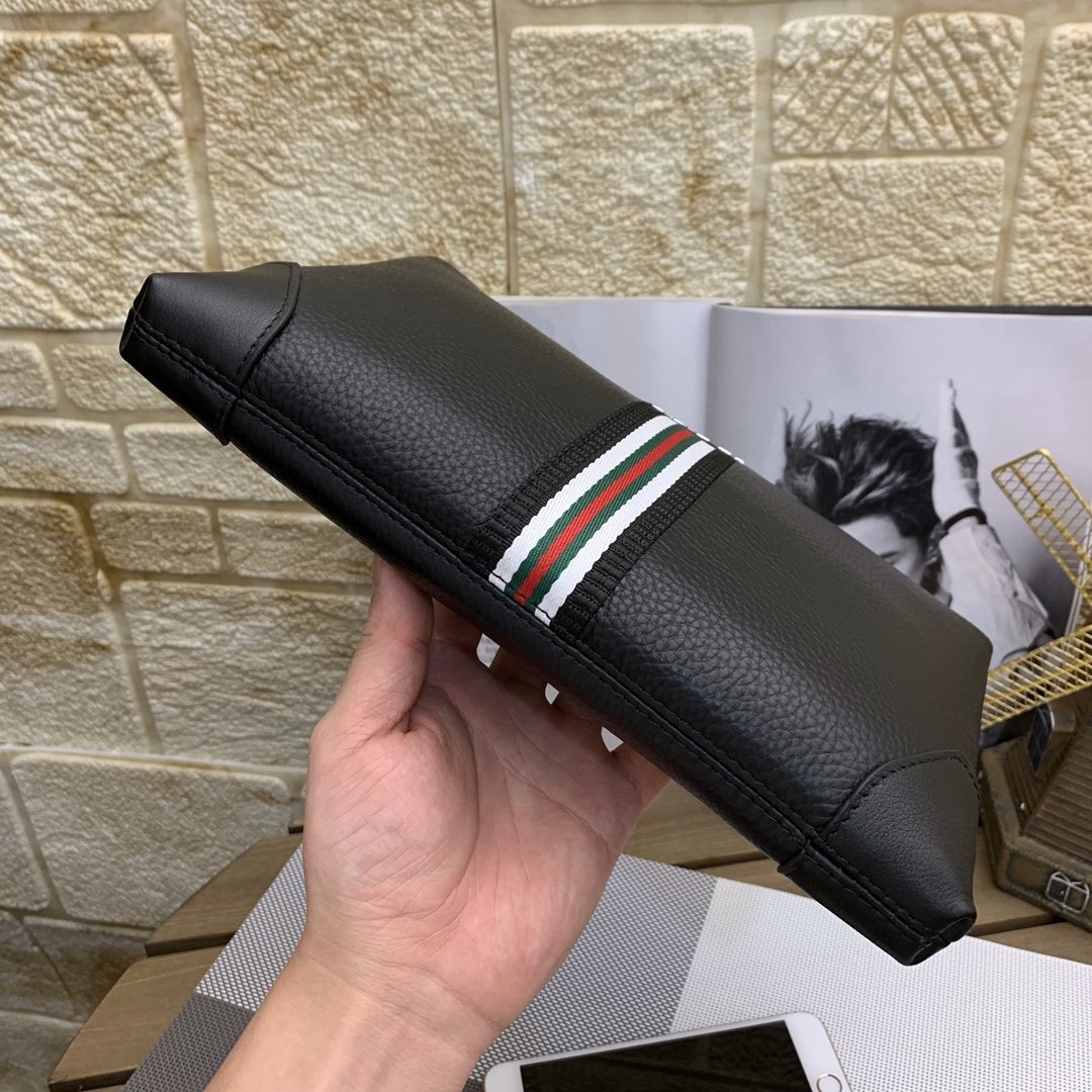 Gucci（グッチ）クラッチバッグ 28x18x3cm-BRAND OFF