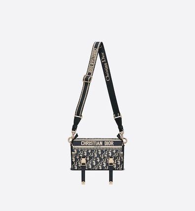 【DIOR】新作！★DIORCAMP スモールバッグ★M1241ORIW_M928-BRAND OFF