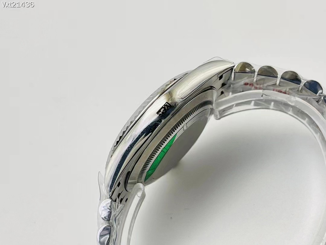 Rolex Datejust 41 ROLEX DATEJUST 126334-0002-BRAND OFF