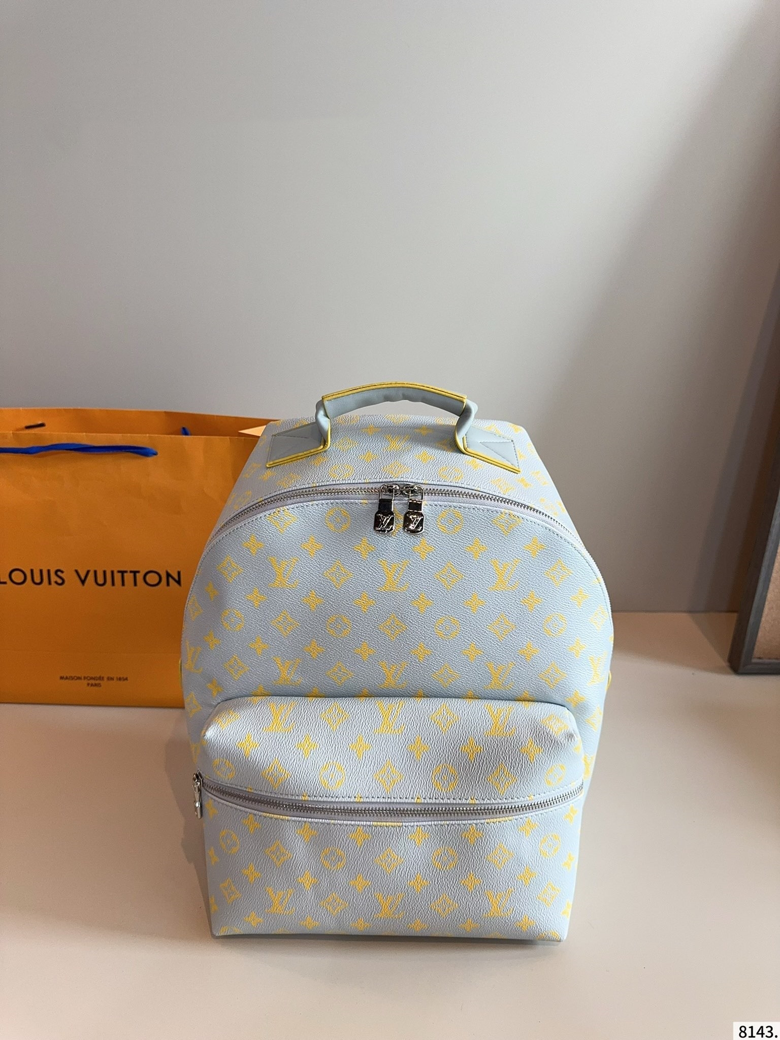 大人気定番商品★LOUIS VUITTON ルイヴィトン バックパック-BRAND OFF