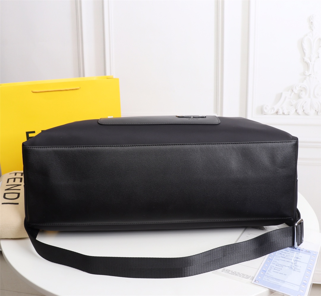 【FENDI公式 旗艦店】 フェンディ ハンドバッグ 当日出荷 好評に付き再入荷！50*31*16CM-BRAND OFF