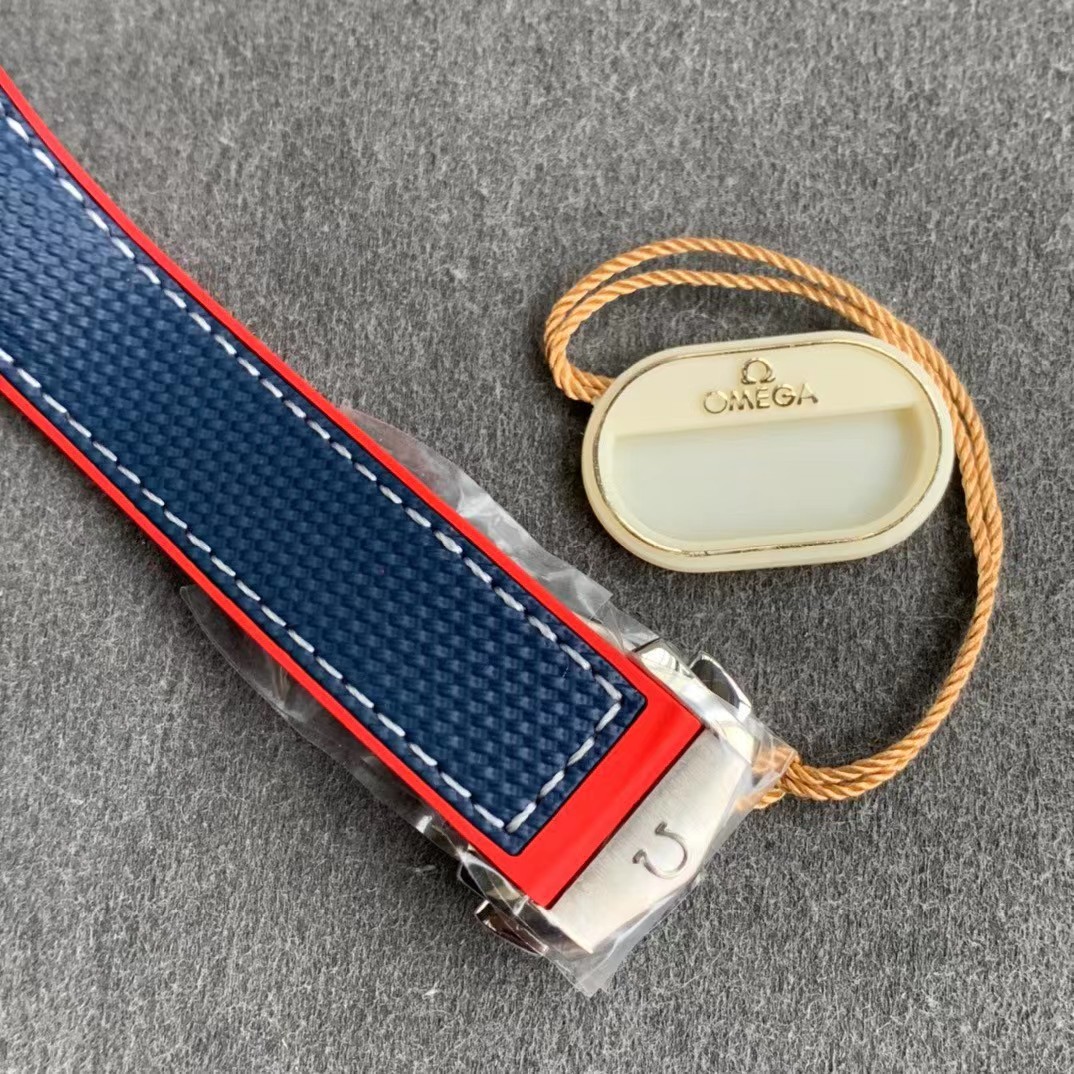 Omega Seamaster Planet Ocean Co-Axial America's Cup Limited 2021 pieces 215.32.43.21.04.001-BRAND OFF