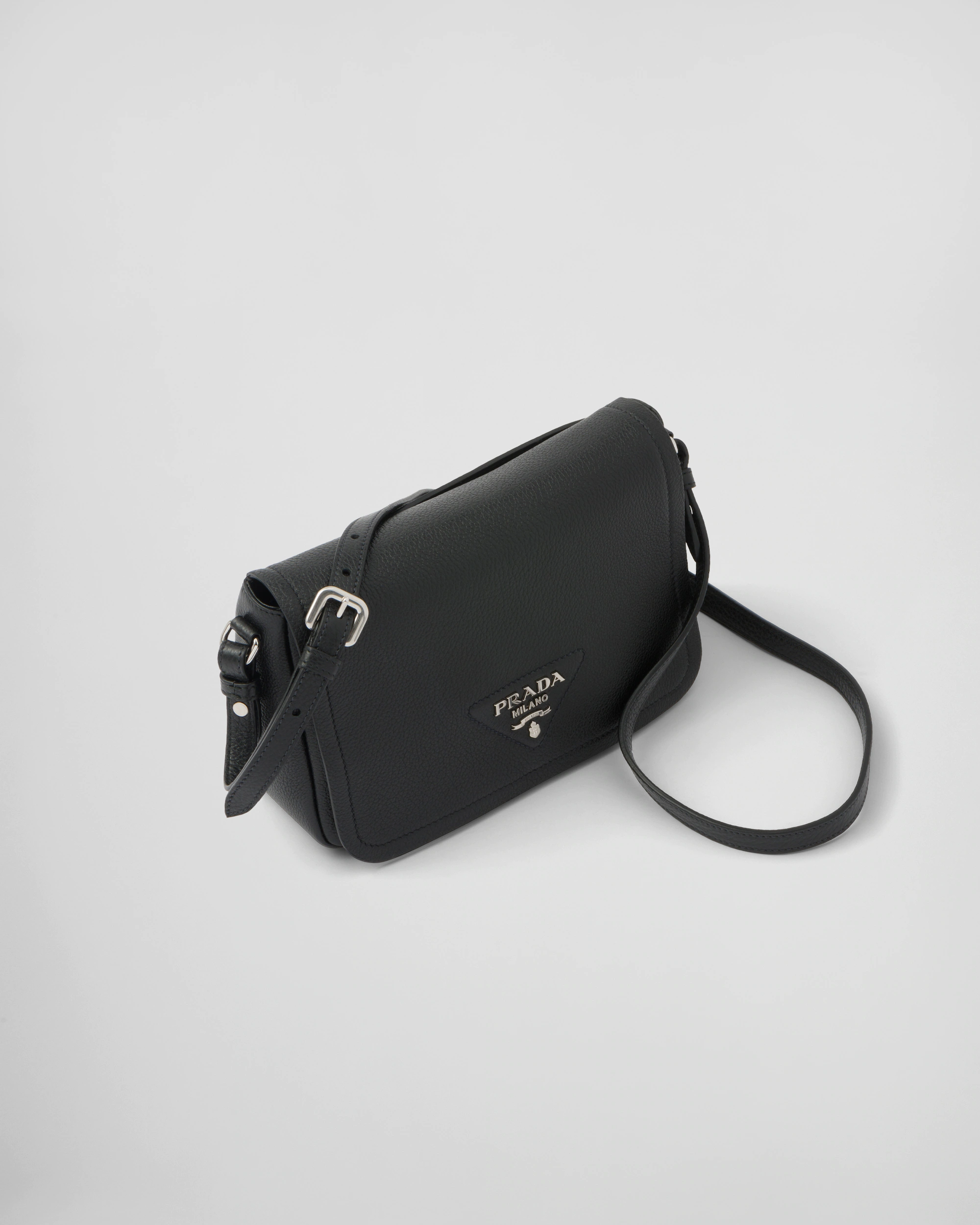 レザーショルダーバッグ-BRAND OFF