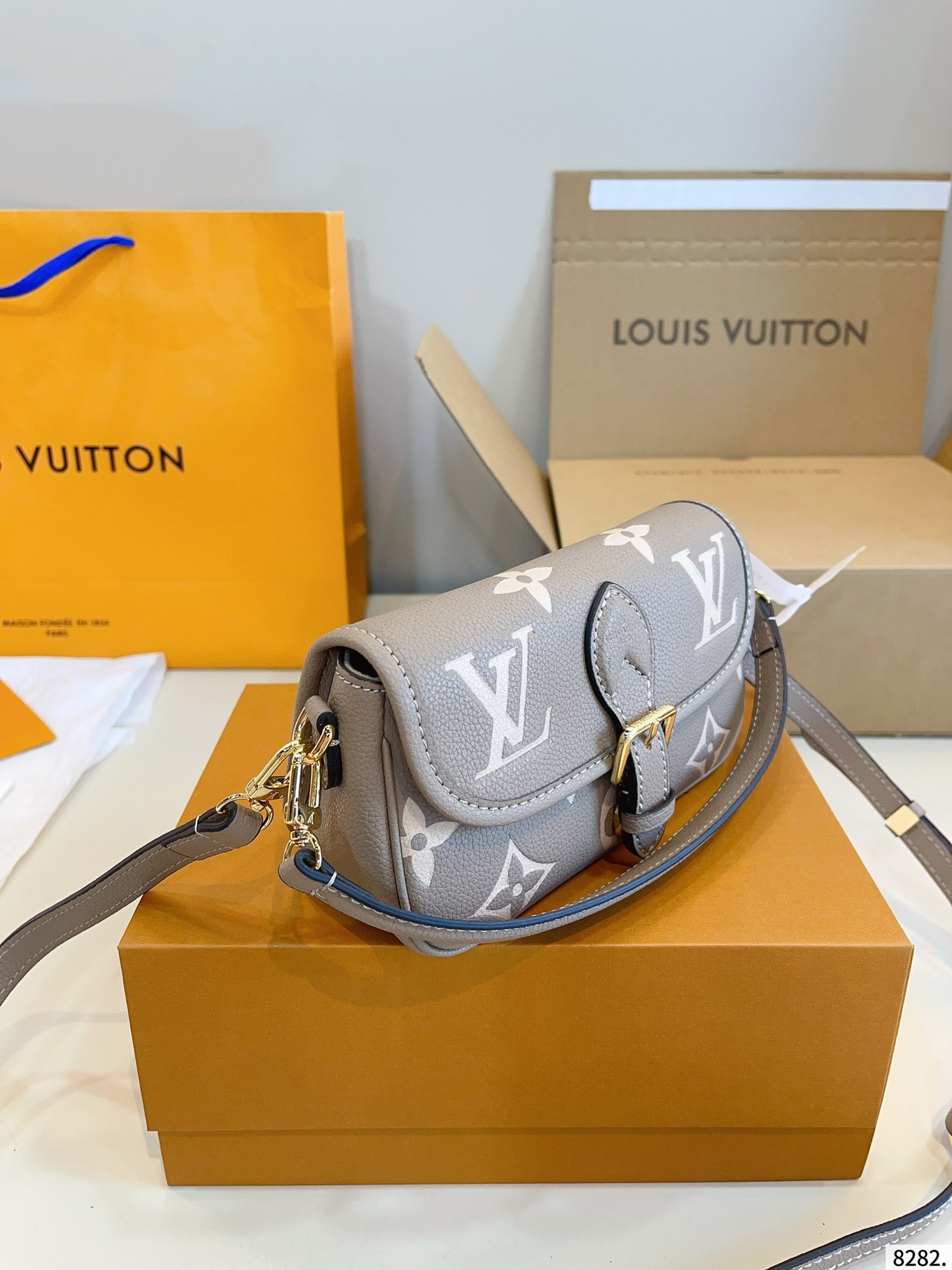 LOUIS VUITTON ルイヴィトン  SPEEDY 20 ショルダーバッグ-BRAND OFF