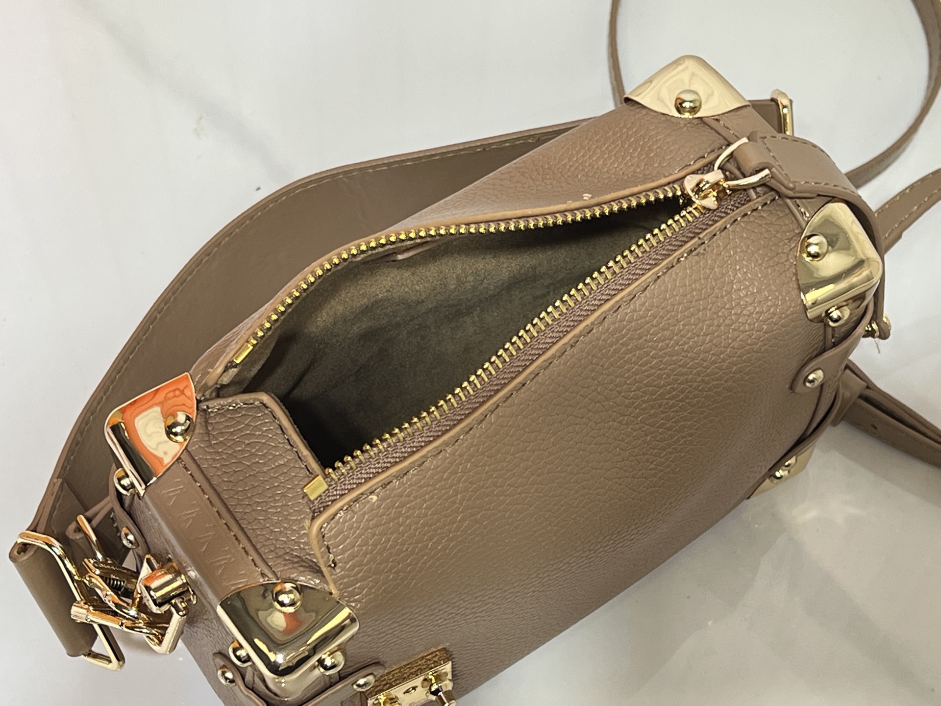 LOUIS VUITTON ルイヴィトン Side Trunk クロスボディバッグ-BRAND OFF